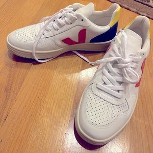 Veja Sneakers